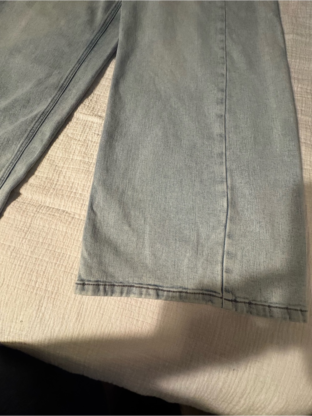 Celebrity Pink Juniors SIZE 15/32 Low Rise Wide Leg Double Waist Jeans Boho - Picture 3 of 16